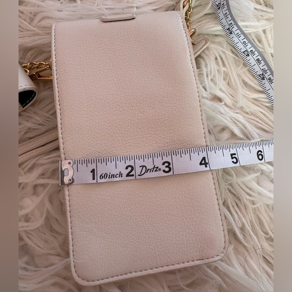 Mali + Lili Vegan Leather Phone Crossbody & Earbud Case - Picture 7 of 9